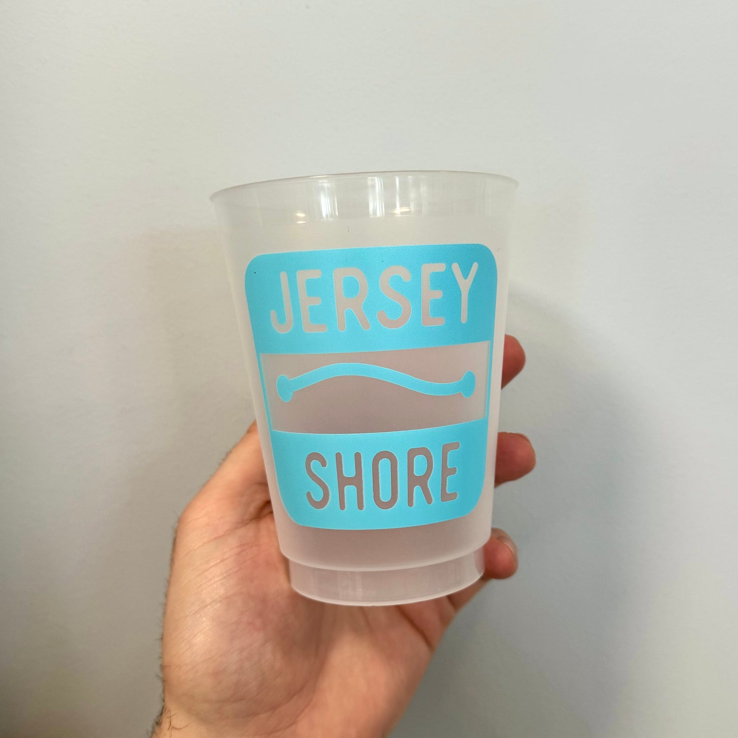 &quot;Jersey Shore&quot; Frosted Cups