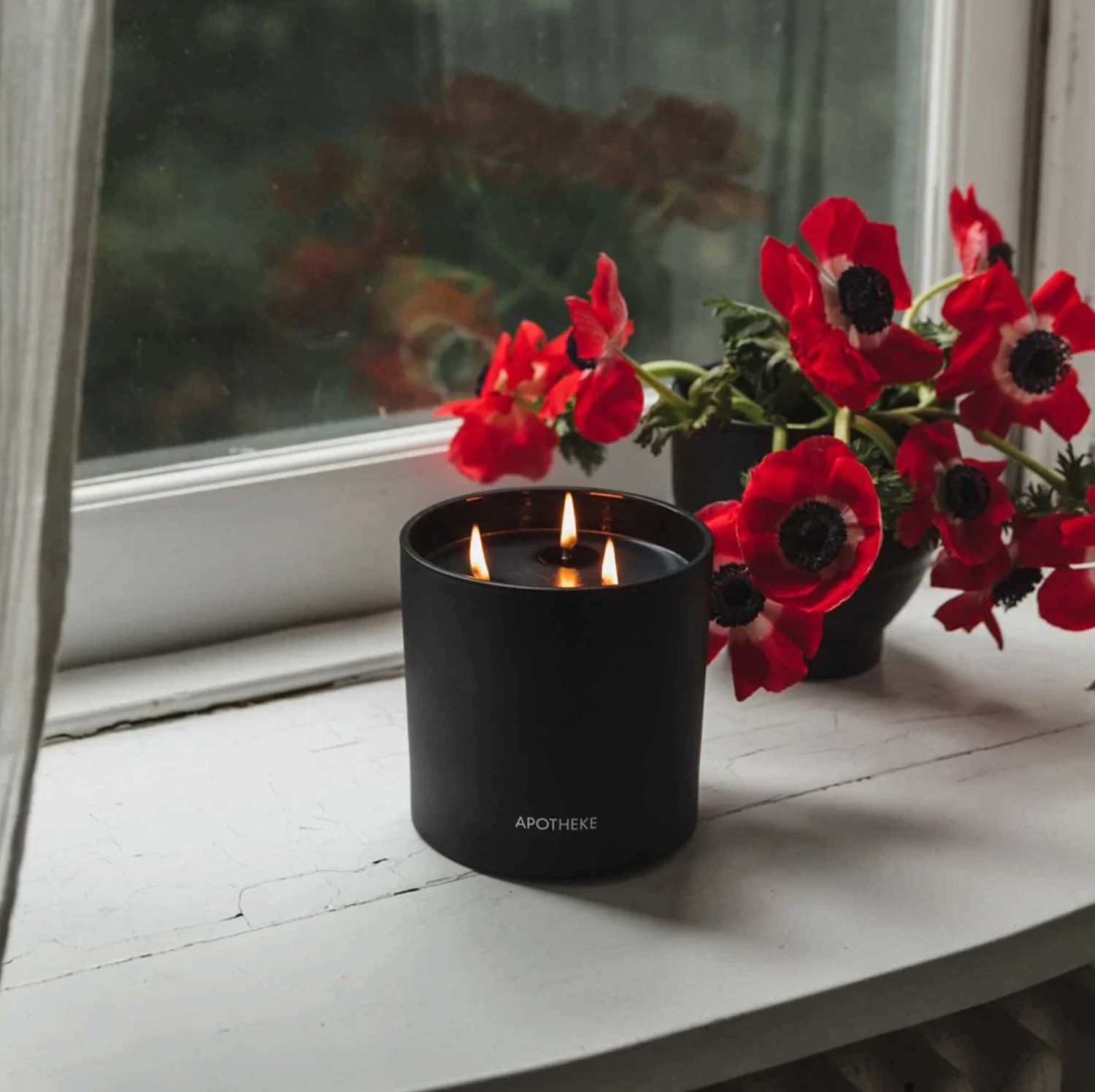 3-Wick Charcoal Candle