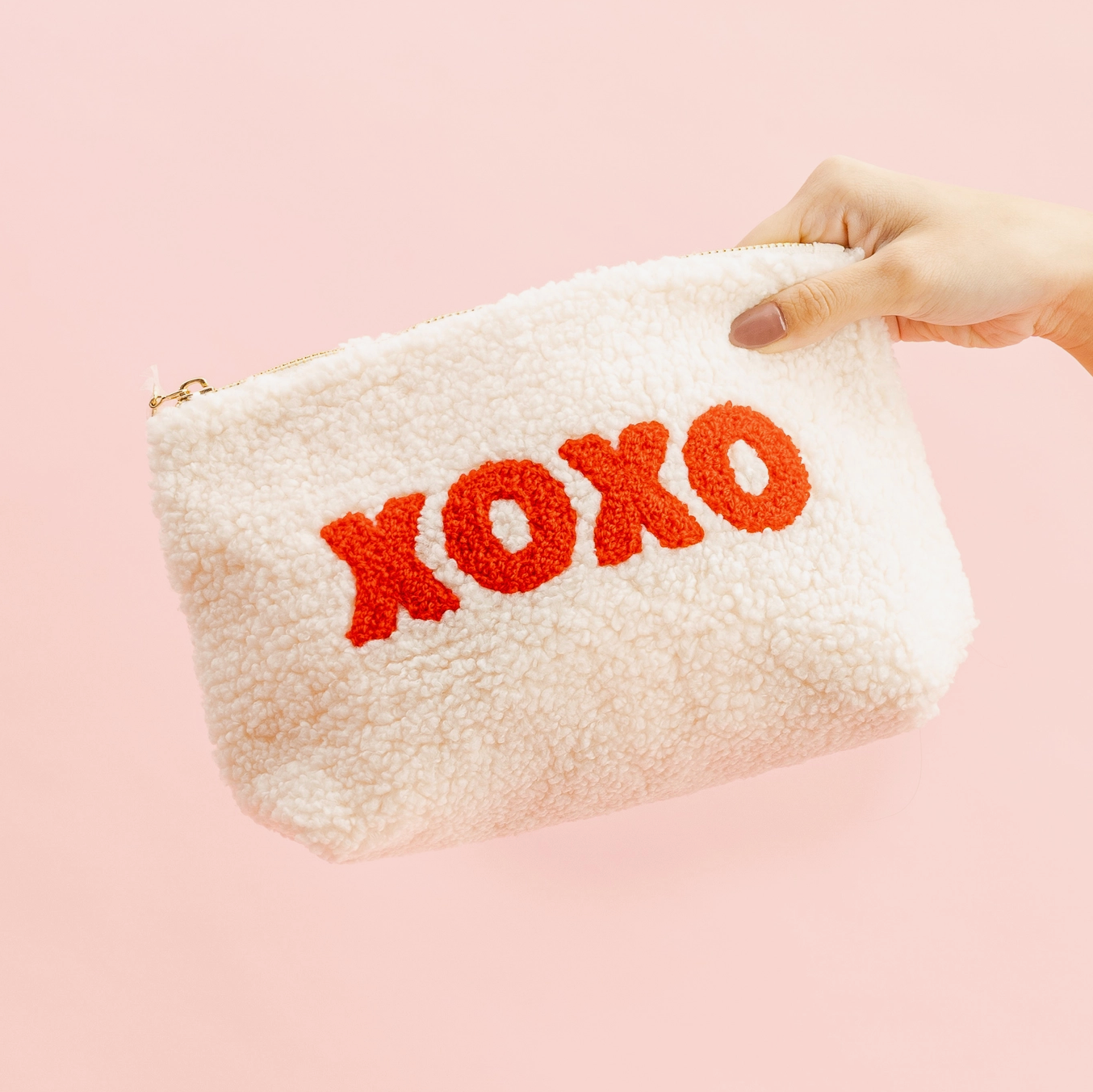 &quot;XOXO&quot; Teddy Pouch