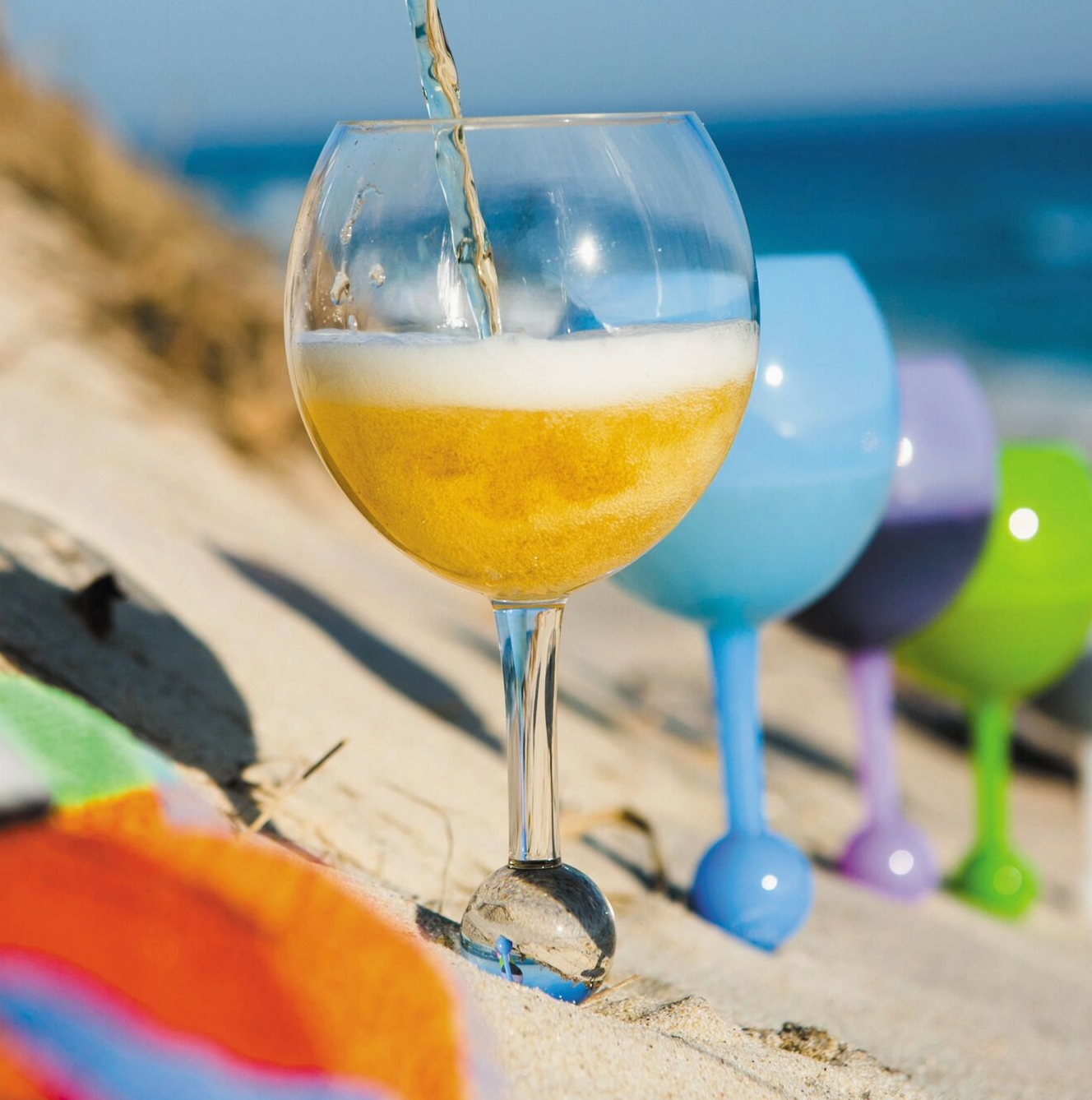 Clear Beach Wine Glass