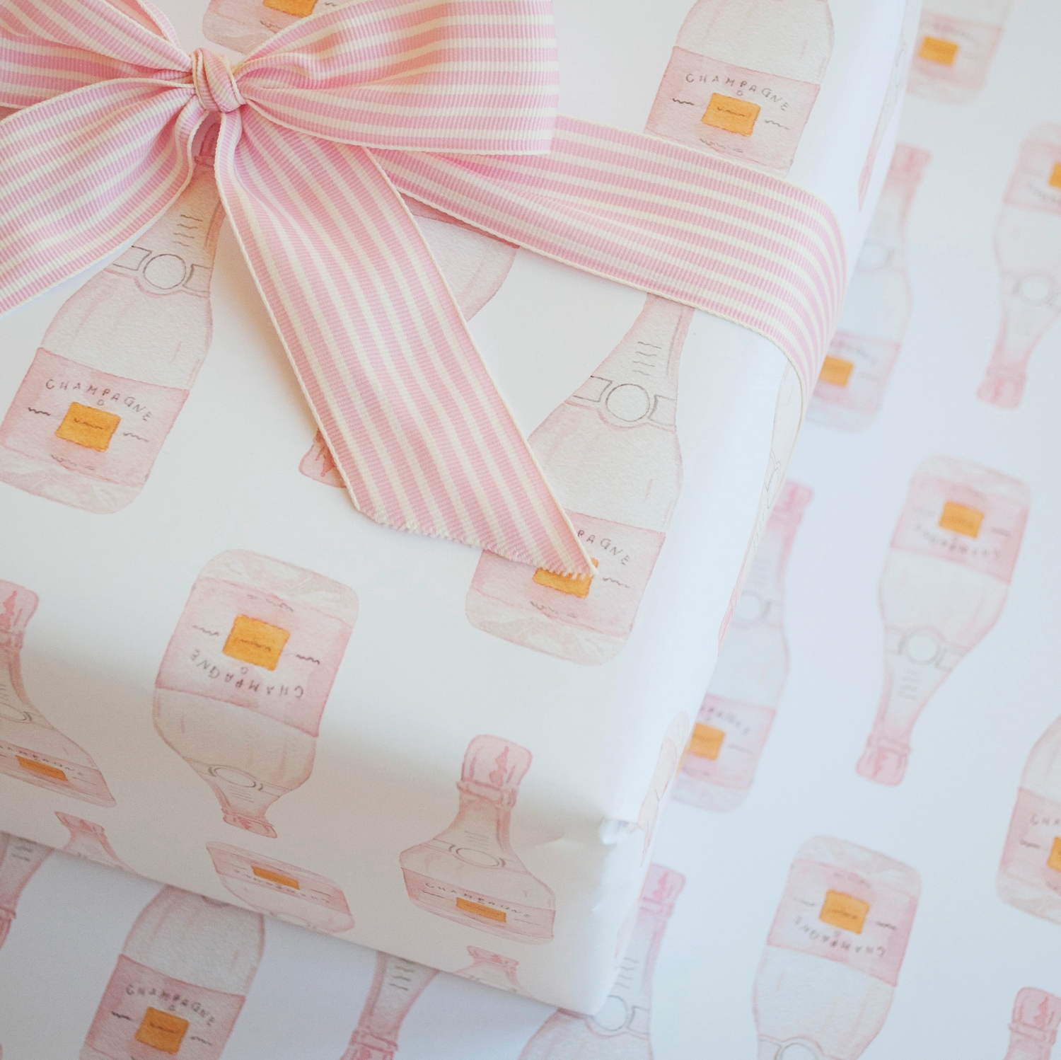 Champagne Wrapping Paper (5 sheets/Roll)